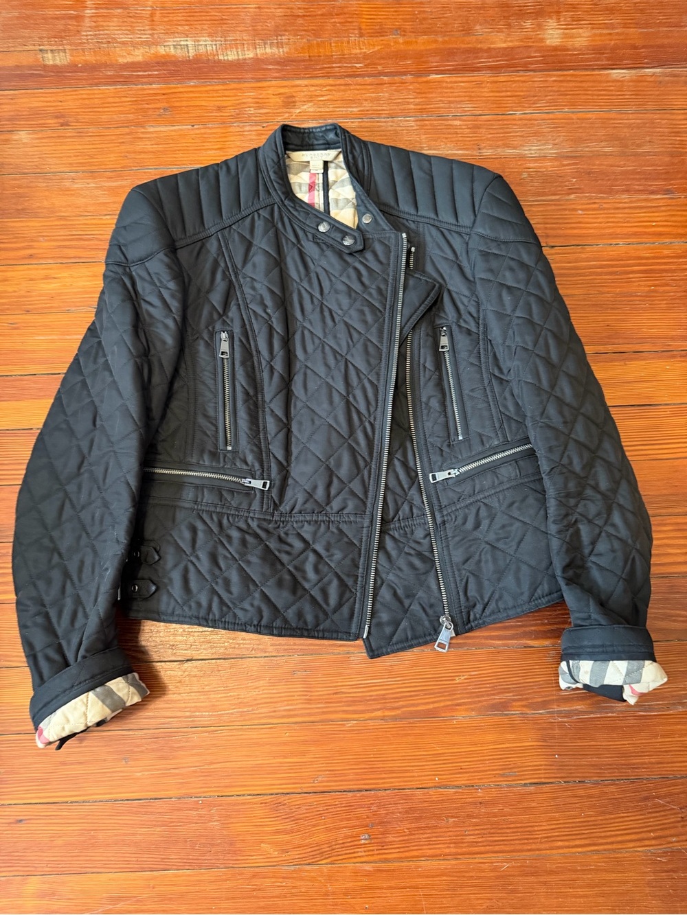 Authentic Burberry Black Quilted Lightweight Moto Jacket size Medium